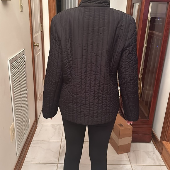 IZOD Movement medium weight jacket - Picture 2 of 8